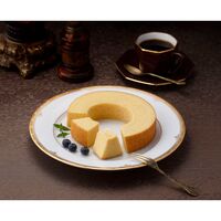 【倉入れ】 フレンチの鉄人 坂井宏行のこだわり洋菓子 バームクーヘン (ケース入数：18,ロット：1)