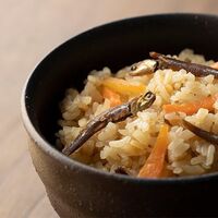 【倉入れ】 香川 宝食品 小豆島炊っこみご飯の素 箱入 (ケース入数：8,ロット：4)