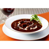 【倉入れ】 東京 「レストランリューズ」 飯塚隆太監修 国産牛のビーフシチュー4箱ギフト (ケース入数：8,ロット：1)