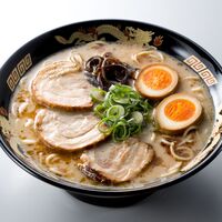 熊本らーめん（くまモンロゴ入り）とんこつ味 乾麺15食