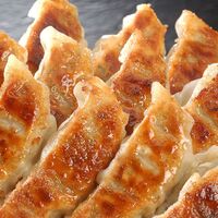 兵庫 「イトー屋」 黒豚にんにく餃子セット