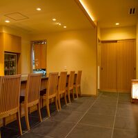 うなぎ割烹 「一愼」 蒲焼と一愼ひつまぶしセット