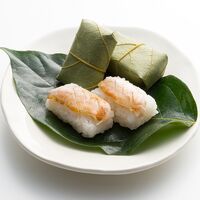 福井　「越前あわら」のどぐろ柿の葉寿司