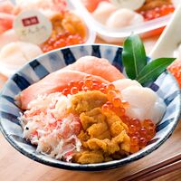 北海道 「札幌バルナバフーズ」 海鮮丼の具