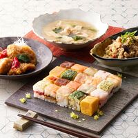 「梅の花」 なみはや寿司と3種の和惣菜セット （おから煮、和風あん、黒酢あん）