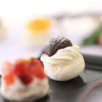 クリームだいふく8個セット / 送料無料 大福 スイーツ ギフト プレゼント