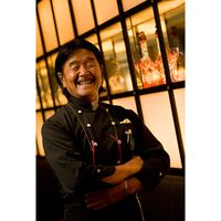 東京 「ラ・ロシェル」 坂井宏行監修 お肉の旨みをとじこめたデミグラスソースハンバーグ 8個セット / ギフト 送料無料