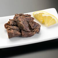 【倉入れ】宮城・仙台 「味の牛たん喜助」 おつまみ牛たん スモーク風味（ケース入数：100, ロット：1）