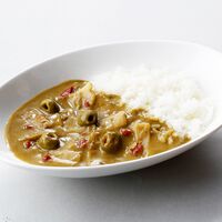 【倉入れ】香川 「宝食品」 オリーブ果実グリーンカレー（ケース入数：30, ロット：2）