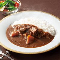 【倉入れ】「新宿中村屋」 国産牛肉のビーフカリー（ケース入数：40, ロット：1）