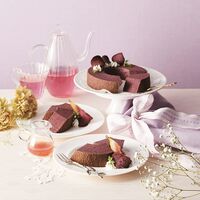 【倉入れ】沖縄 琉球王国 紫紅の樹 バウムクーヘン（ケース入数：24, ロット：2）