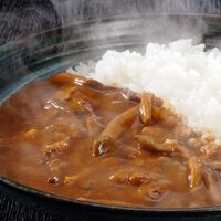 【倉入れ】滋賀 「れすとらん百年民家 黒釜」 きのこと近江牛のカレー（ケース入数：30 , ロット：1）