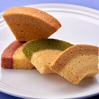 【倉入れ】東京・新宿 「花園万頭」 東京花万ばうむ詰合せ8入（ケース入数：12 , ロット：）