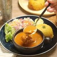 【倉入れ】徳島 AWAODORI LAB バターチキンカレー（ケース入数：30 , ロット：2）