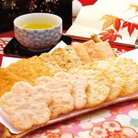 【倉入れ】「金澤兼六製菓」 兼六の華 6種（ケース入数：10 , ロット：1）