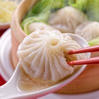 兵庫 「芦屋 伊東屋」 小籠包セット（焼き小籠包(18g×15)×1、生小籠包(30g×6)×1 ）