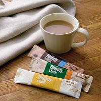 AGF ブレンディスティックカフェオレコレクション BST-15A 4210-025 (カフェオレ6本、カフェオレ(ミルクたっぷり4本・甘さなし2本)、紅茶オレ、ヘーゼルナッツオレ各4本) / コーヒー 詰め合わせ セット 送料無料