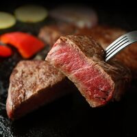 飛騨牛 ステーキ ランプ 100g x 2枚 / 牛肉 ギフト 送料無料