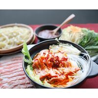 香川 オリーブ豚 旨辛チゲ鍋 2人前 / 冷凍 送料無料