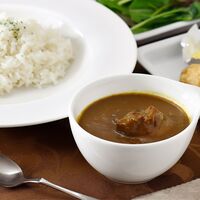 【倉入れ】【上代厳守】オーベルジーヌ監修ビーフカレー（中辛口） （ケース入数：12, ロット：1） / カレー レトルト 常温 送料無料