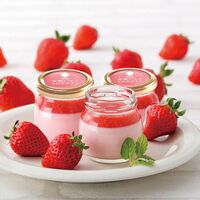 【母の日】 完熟いちごミルクプリン＆プリザーブドフラワー KJ-MPR3PRZ 1854-232 【二重包装不可】《お届け期間：2026年5月8日～2026年5月10日》 / 冷凍 送料無料 セット ギフト プリン プリザーブドフラワー