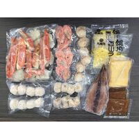 北海鍋（ゆでずわいがにカット×1袋、ボイル海老×12尾、ボイル帆立×6個、かに入つみれ×4個、えび入つみれ×4個、とりごぼうつみれ×4個、ボイルつぶ×1袋、油揚げ×2枚、ツボ抜きいか×1尾、冷凍生ラーメン×2玉、たれ（濃縮：塩仕立て）×3袋） / 冷凍 送料無料 鍋セット