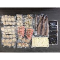 海鮮つみれ鍋（かに入つみれ×12個、えび入つみれ×12個、とりごぼうつみれ×12個、たこ入つみれ×12個、ボイル海老×12尾、ボイル帆立×6個、ボイルつぶ×3袋、ツボ抜きいか×3尾、冷凍うどん×1玉、たれ(濃縮：醤油仕立て)×4袋） / 冷凍 送料無料 鍋セット