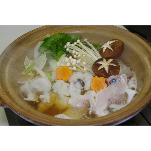 徳島 「吟月」 はもと鯛の鍋
