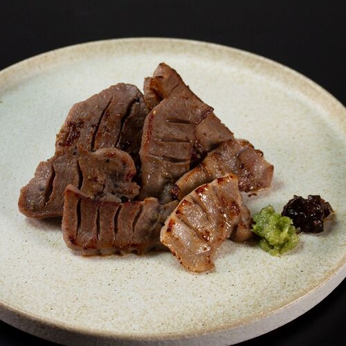宮城・仙台 「陣中」 牛タン・豚タン塩麹熟成食べ比べセット