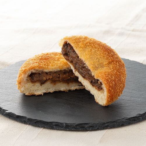 滋賀 近江牛入り焼きカレーパン 7個 / 送料無料