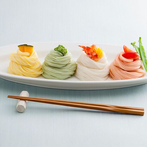 奈良 「池利」 夏野菜を使った三輪素麺 （白50g×4、(オクラ・トマト・カボチャ)各50g×各2） / そうめん 送料無料