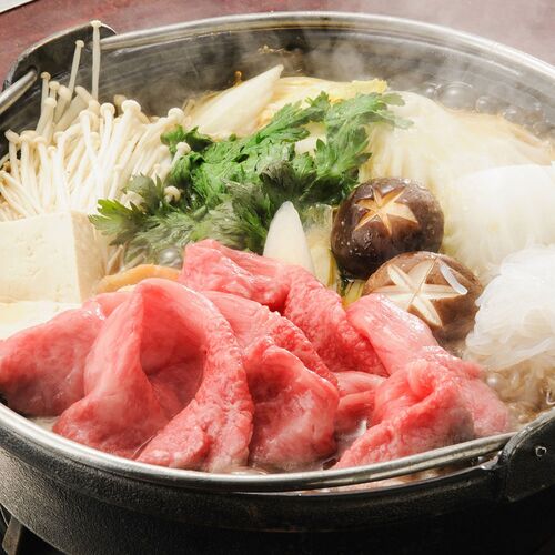 岩手 「前沢牛オガタ」 前沢牛肩すき焼き・しゃぶしゃぶ用（肩300g）