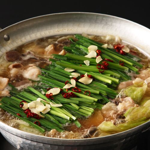 博多もつ鍋（小腸150g×3、もつ鍋濃縮ス－プ180ml×1、ちゃんぽん麺×2玉）