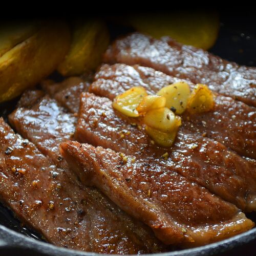 飛騨牛 ステーキ トモサンカク 100g x 4枚 / 牛肉 ギフト 送料無料