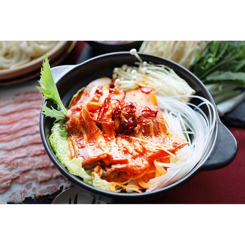 香川 オリーブ豚 旨辛チゲ鍋 2人前 / 冷凍 送料無料