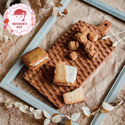 【母の日】 CHEESE CAVERYギフトセットM  1854-092 【二重包装不可】《お届け期間：2026年5月8日～2026年5月10日》 / 常温 送料無料 セット ギフト クッキー サンド チーズ