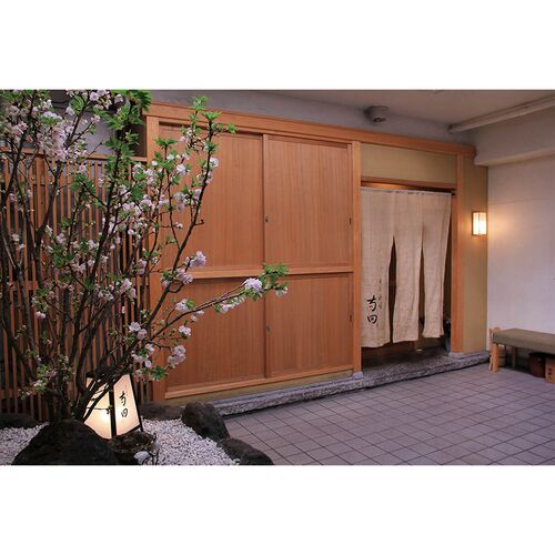 【父の日】 日本料理寺田 寺田繁監修 国産牛の和風牛すじ煮込み 6個 950018 1857-430 【二重包装不可】《お届け期間：2026年6月19日～2026年6月21日》 / 冷凍 送料無料 セット ギフト 国産牛