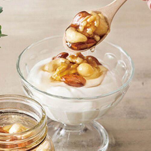 【父の日】 ナッツの蜂蜜漬けとからだに優しいアカシアはちみつのセット  1857-846 【二重包装不可】《お届け期間：2026年6月19日～2026年6月21日》 / 常温 送料無料 セット ギフト はちみつ ナッツ アカシア