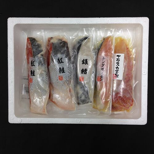 粕漬・西京漬切身詰合せ（紅鮭粕漬切身×2枚、銀鱈粕漬切身×1枚、キングサーモン西京漬切身×1枚、アラスカ吉次西京漬切身×1枚） / 冷凍 送料無料 セット