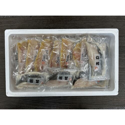 粕漬・西京漬切身詰合せ（紅鮭粕漬切身×6枚、銀鱈粕漬切身×6枚、キングサーモン西京漬切身×6枚、アラスカ吉次西京漬切身×6枚） / 冷凍 送料無料 セット